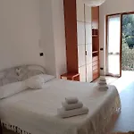 Bed & Breakfast Lujocanda 3*
