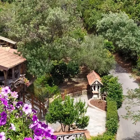 Lujocanda Panzió Casarza Ligure