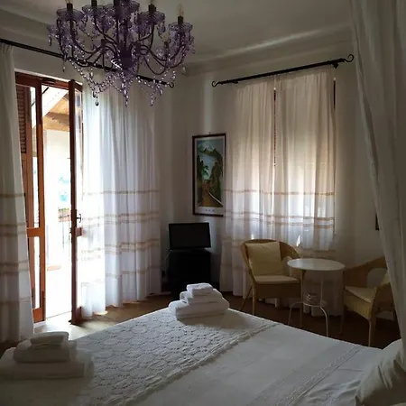 Lujocanda *