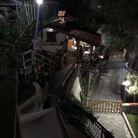 Lujocanda Bed & Breakfast