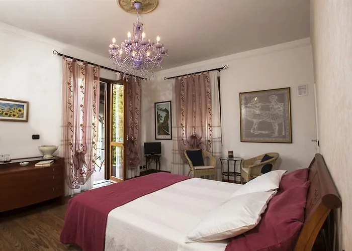 Lujocanda فندق مبيت وإفطار 3*