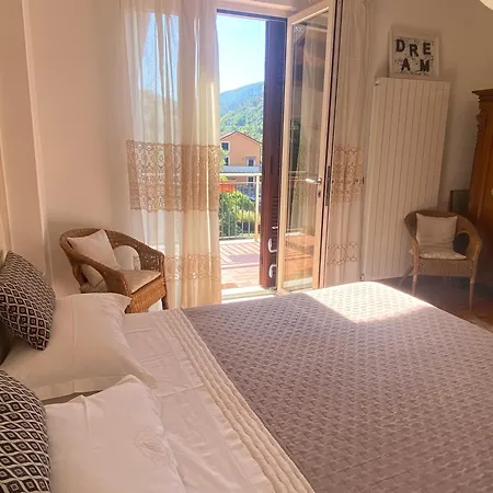 Alojamento de Acomodação e Pequeno-almoço Lujocanda 3*