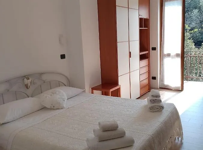 Bed and breakfast Lujocanda 3*